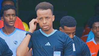 Árbitro da Somália barrado dos EUA não apitará na Copa, confirma Fifa