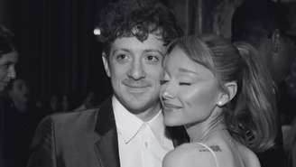 O término de Ariana Grande e Ethan Slater inspira uma reflexão sobre luto amoroso, autocuidado e como ajudar na reconstrução emocional