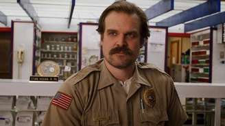 David Harbour em Stranger Things