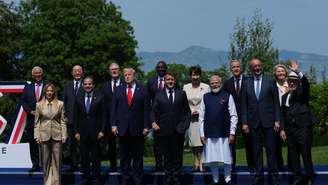 Foto oficial dos líderes do G7 e dos países convidados. Em 16 de junho de 2026, em Evian-les-Bains, França.