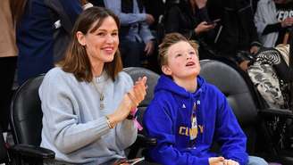 Jennifer Garner revelou o que deseja para o futuro dos filhos com Ben Affleck e refletiu sobre humor, amor, livros e música