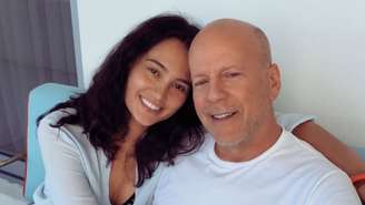 Esposa de Bruce Willis explica diferenças entre Alzheimer e demência frontotemporal e revela os desafios emocionais que tem passado