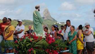 Celebração a São Pedro em Fernando de Noronha.