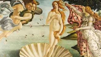 A célebre tela O Nascimento de Vênus, elaborada pelo mestre italiano Sandro Botticelli, simboliza o auge da expressão artística do período do Renascimento