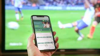 Até onde vai o impacto das apostas no futebol?