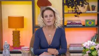 Ana Maria Braga voltou a tocar em um tema que atravessa gerações de mulheres: a dificuldade de manter uma boa relação consigo mesma em uma sociedade que valoriza tanto a juventude