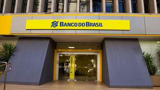 Feriado altera funcionamento de bancos