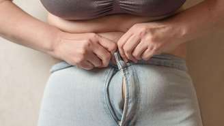 Veja como a intolerância alimentar pode fazer com que sua barriga inche após comer