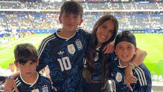 Filho mais velho de Messi rouba a cena na torcida da Argentina na Copa do Mundo 2026