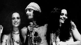 Universal Music Brasil celebra o álbum duplo ao vivo que uniu Bahia e contracultura em show marcante de 1976 e que segue influente 50 anos depois