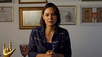 Michelle volta atrás após vídeo relatando desentendimento com o enteado Flávio Bolsonaro