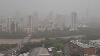 Forte chuva no Recife.