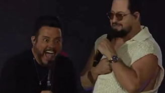 Em show, Marrone revela que é 'meio gay' e deixa Bruno chocado