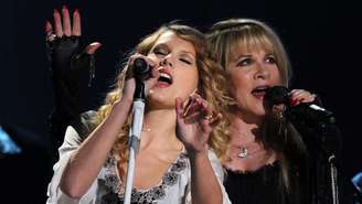 Taylor Swift e Stevie Nicks em 2010