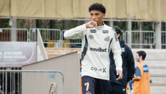 O atacante do Santos passa a atuar oficialmente como Juninho