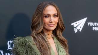 Jennifer Lopez falou sobre separações e afirmou que o fim de um relacionamento não deve ser encarado como um fracasso