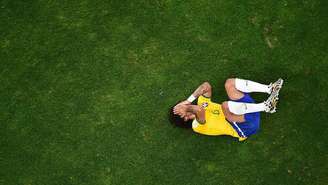 O então lateral-esquerdo do Brasil, Marcelo, reage à derrota para a Alemanha no Estádio do Mineirão, em 8 de julho de 2014, em Belo Horizonte (MG)