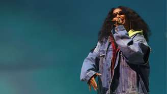 SZA cantando no ‘Bieberchella’, em abril de 2026