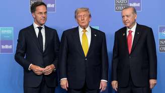 Presidente turco, Tayyip Erdogan (esq.), e o secretário-geral da Otan, Mark Rutte (dir.), receberam o presidente dos Estados Unidos, Donald Trump, durante cúpula na Turquia, em 8 de julho de 2026.