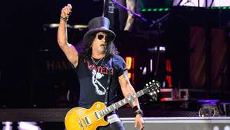 Slash em show com o Guns N' Roses em 2023