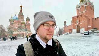 Ben mudou-se para a Rússia em 2023 com um visto familiar e diz que se sente mais seguro vivendo lá