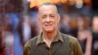 Tom Hanks revela a pergunta que faz a si mesmo todos os dias e explica como isso o ajuda a impulsionar o crescimento pessoal