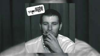 Internet descobre quem é o homem da capa do primeiro disco do Arctic Monkeys