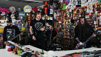 Napalm Death em seu show no quadro Tiny Desk Concerts
