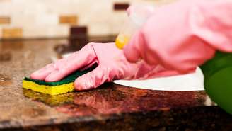 Granito une resistência e versatilidade e pode aparecer em diferentes ambientes da casa