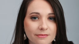 Atriz de 'Coração Acelerado' faz desabafo sobre AVC aos 29 anos: 'Medo de morrer'