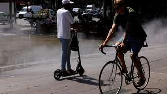 Vários países europeus adotam regras para regulamentar a circulação de patinetes elétricos nos espaços públicos.