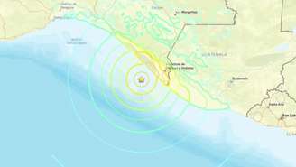 Um terremoto de magnitude 7,3 atingiu as proximidades da fronteira com a Guatemala, gerando pânico na população local