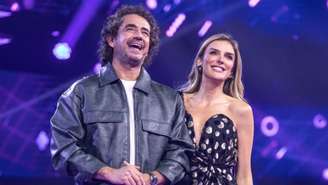 Rafa Brites e Felipe Andreoli no comando de "Canta Comigo Teen"