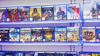 Apenas 7 jogos de PlayStation venderam mais de 100 mil cópias físicas nos EUA em 2026