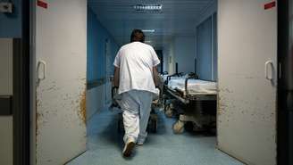 Pronto-socorro do Hospital Universitário Pellegrin durante uma onda de calor em Bordeaux, no sudoeste da França, em 23 de junho de 2026.