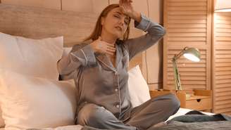 Novo tratamento não hormonal aprovado pela Anvisa pode aliviar as ondas de calor e favorecer noites de sono mais tranquilas durante a menopausa
