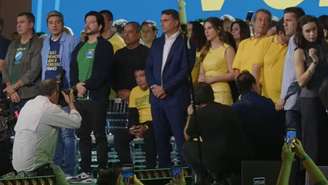 Discurso  de Flávio Bolsonaro destaca continuidade do projeto político