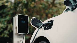 Carros elétricos: entenda os benefícios e os impactos ambientais dessa tecnologia