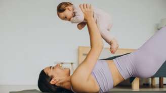 Descubra 5 benefícios do Yoga para a saúde física e emocional das mães