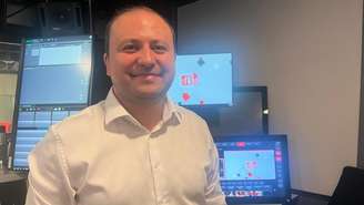 O cientista político Gaspard Estrada, pesquisador da unidade de Sul Global da London School of Economics, na sede da RFI.