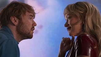 Ator revela obsessão por Olivia Wilde, colega de 'I Want Your Sex', na infância (Divulgação)