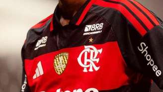 Flamengo divulga nota rebatendo Palmeiras após polêmica de arbitragem.