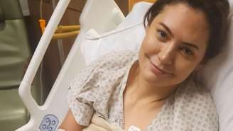 Michelle foi internada no sábado para realizar exames e investigar um quadro de enxaqueca persistente
