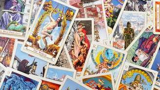 tarot signos mes