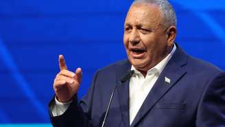O ex-chefe do Estado-Maior israelense Gadi Eisenkot surgiu como o principal adversário do primeiro-ministro Benjamin Netanyahu nas próximas eleições.