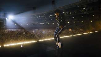 'Michael' retornará aos cinemas brasileiros no aniversário do Rei do Pop (Divulgação)