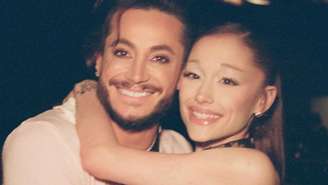 Frankie Grande, irmão de Ariana Grande, demonstrou apoio à cantora após ela anunciar que pretende se afastar temporariamente dos holofotes e dar uma pausa na carreira