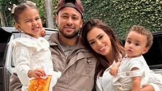 Neymar e Bruna Biancardi com a filhas, Mavie e Mel