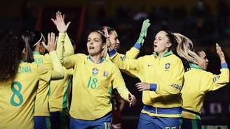 Confira curiosidades sobre o futebol feminino