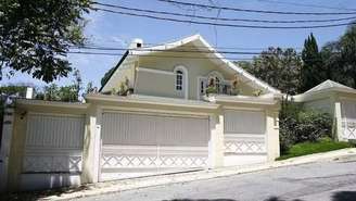 Fachada da mansão de Silvio Santos